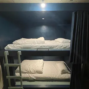 Air Hostel